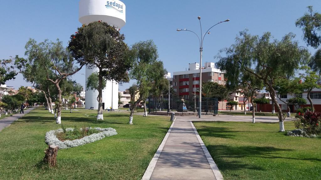 Royal Sweet Dreams Airport B&B Lima Exteriér fotografie